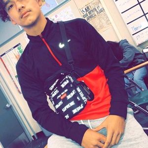 Meet your Posher, Elijah